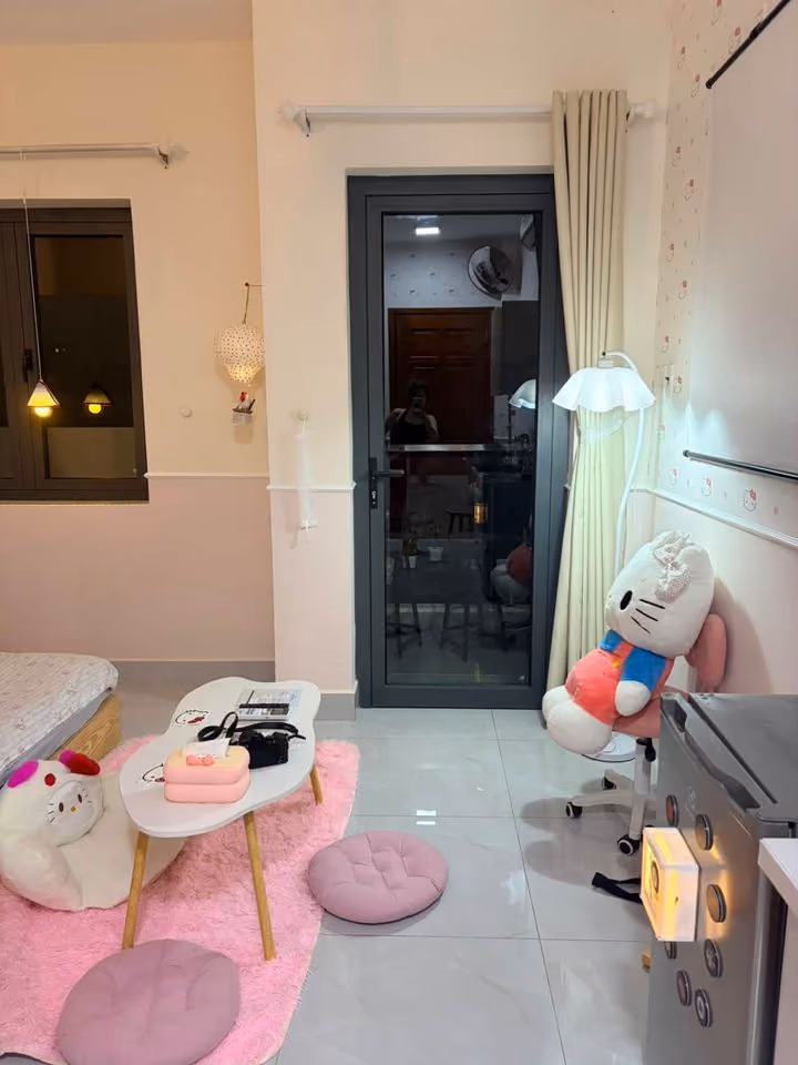 Phòng Hello Kitty - Hình ảnh 9